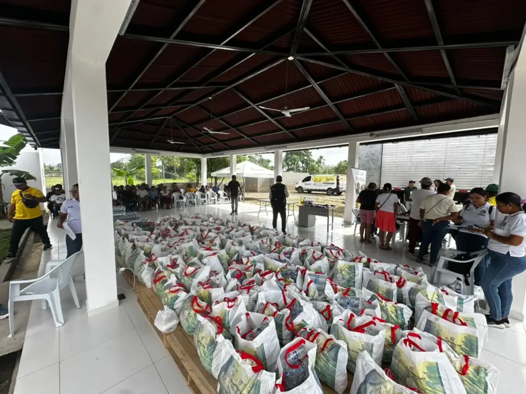 Atención hogares: Hambre Cero comenzó entregas de alimentos en Colombia 4 alimentos estan entregando en Hambre Cero